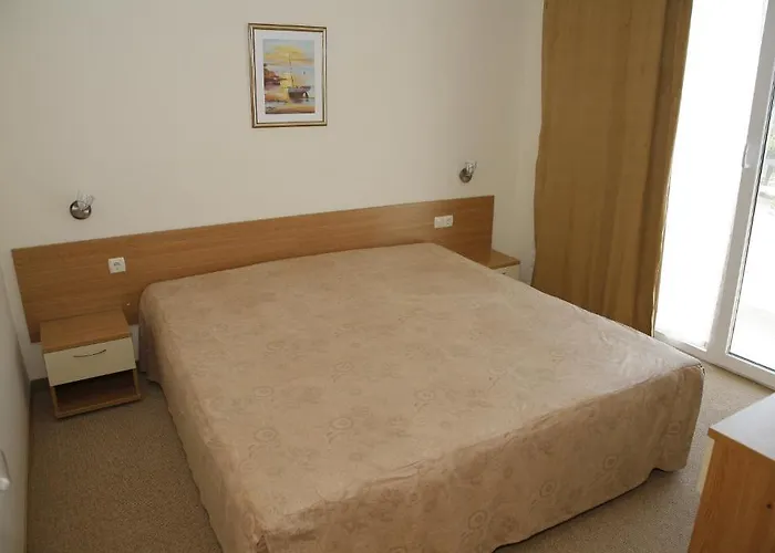 Отель Melsa Coop 3*