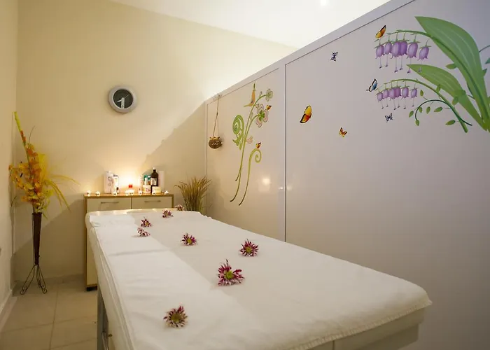 Отель Melsa Coop 3*